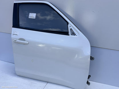 2015 NISSAN JUKE Right Front Door Window