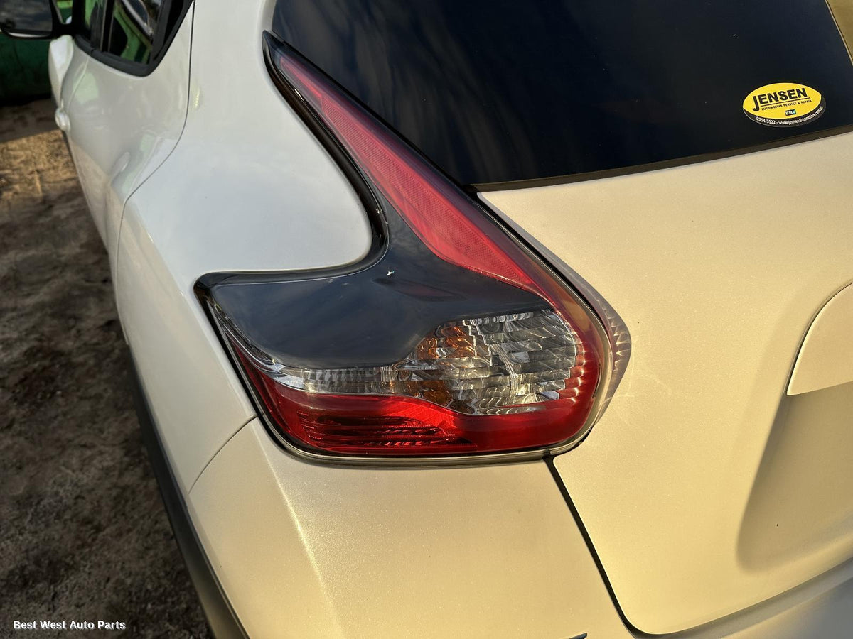 2015 NISSAN JUKE Left Taillight