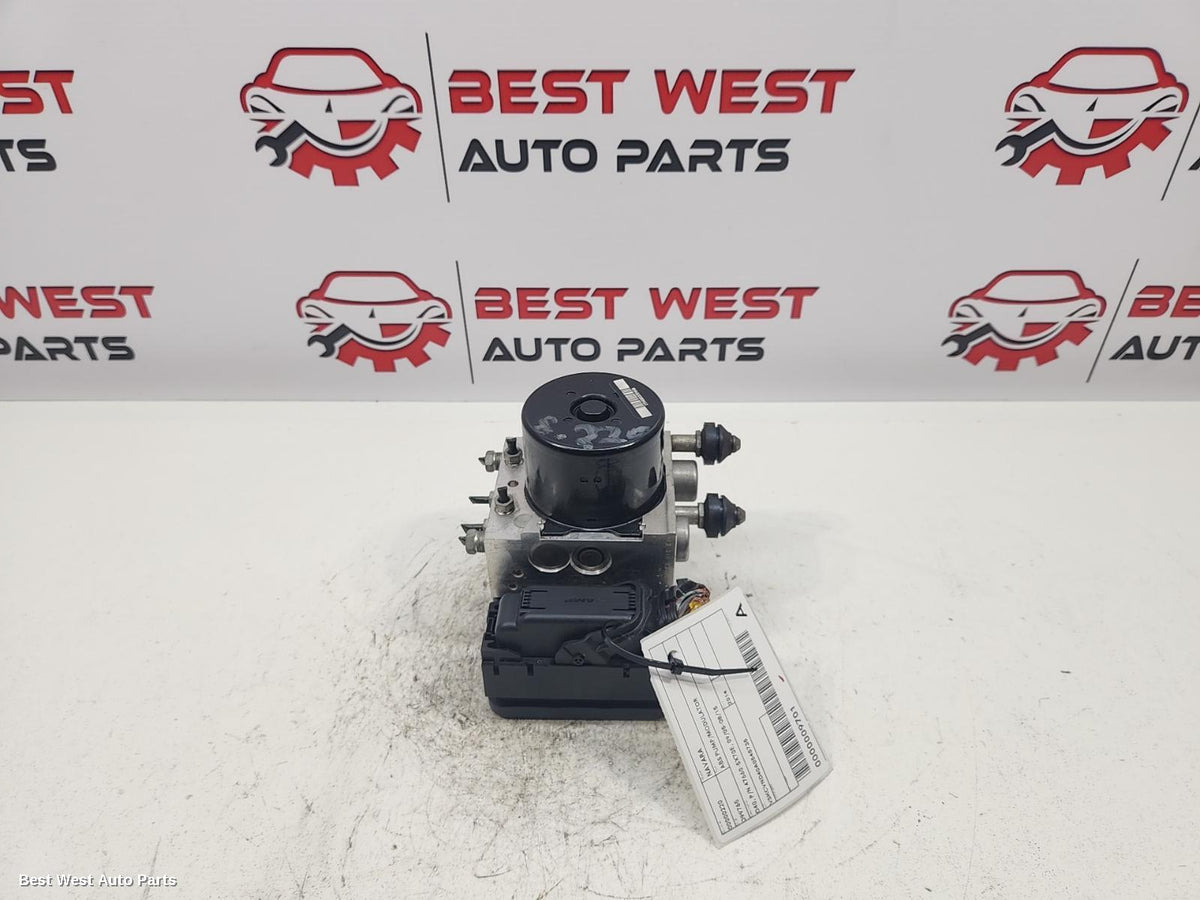 2014 NISSAN NAVARA Abs Pump/Modulator