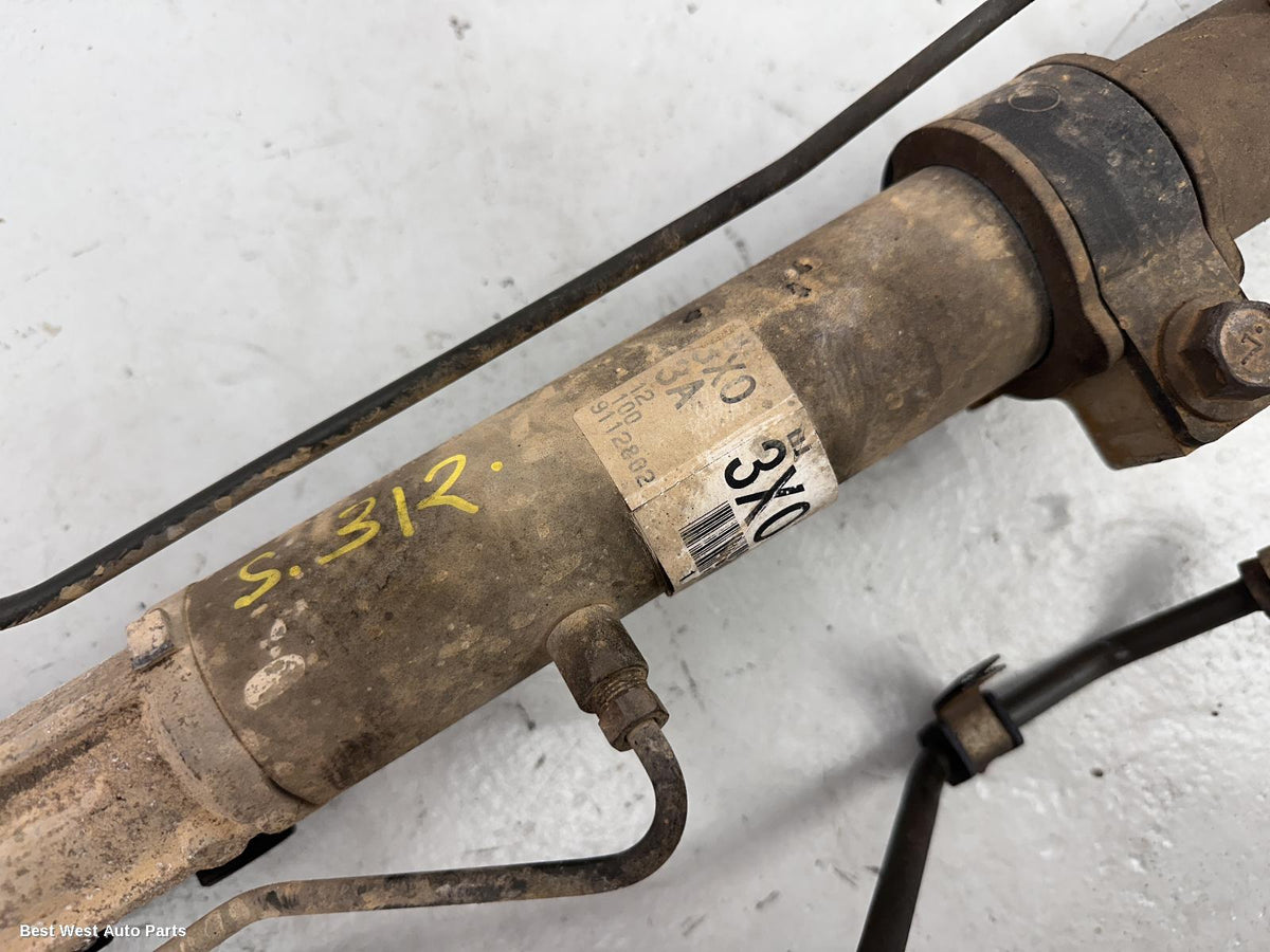 2012 NISSAN NAVARA Steering Box/Rack
