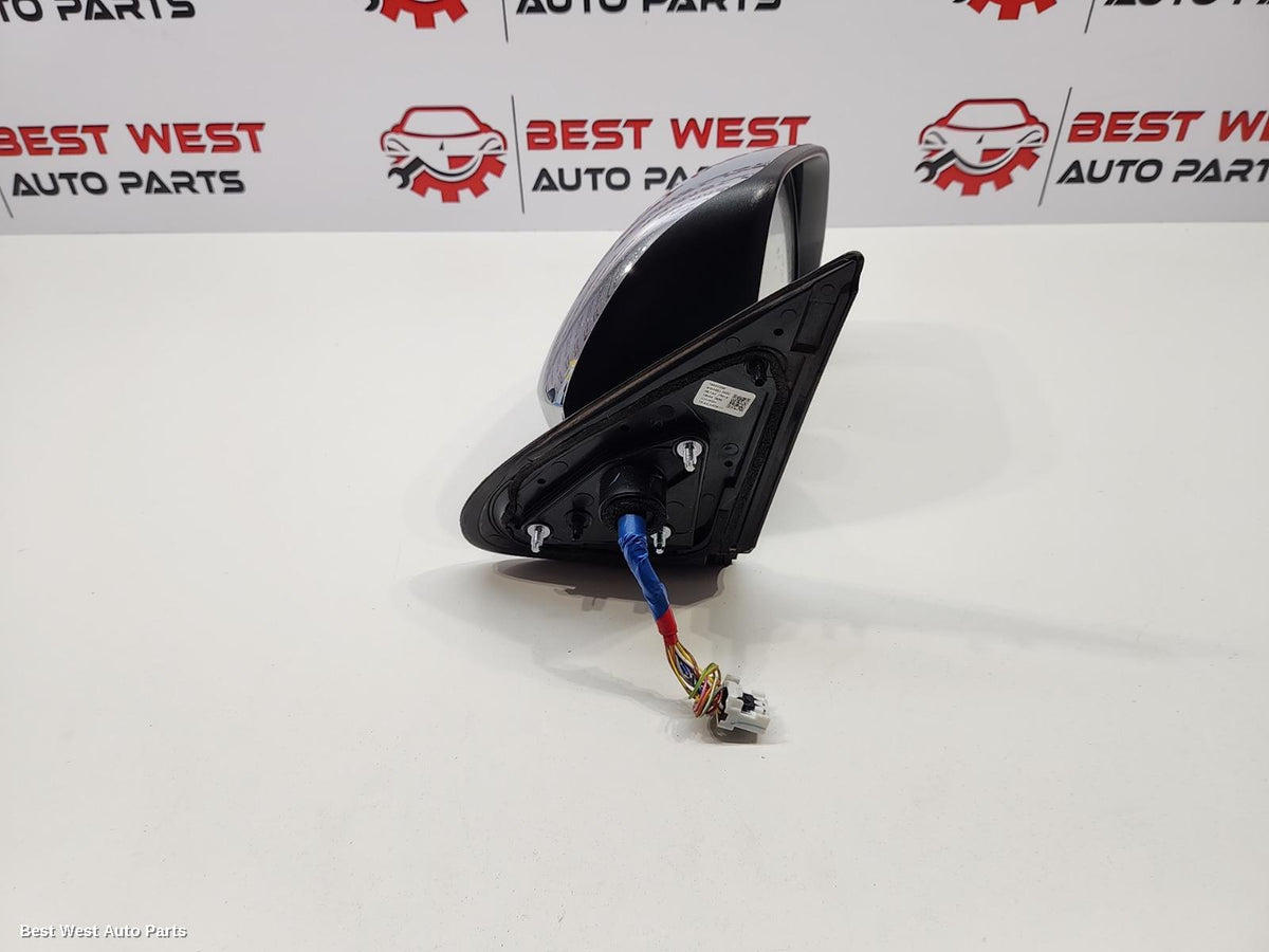 2019 MITSUBISHI PAJERO Right Door Mirror