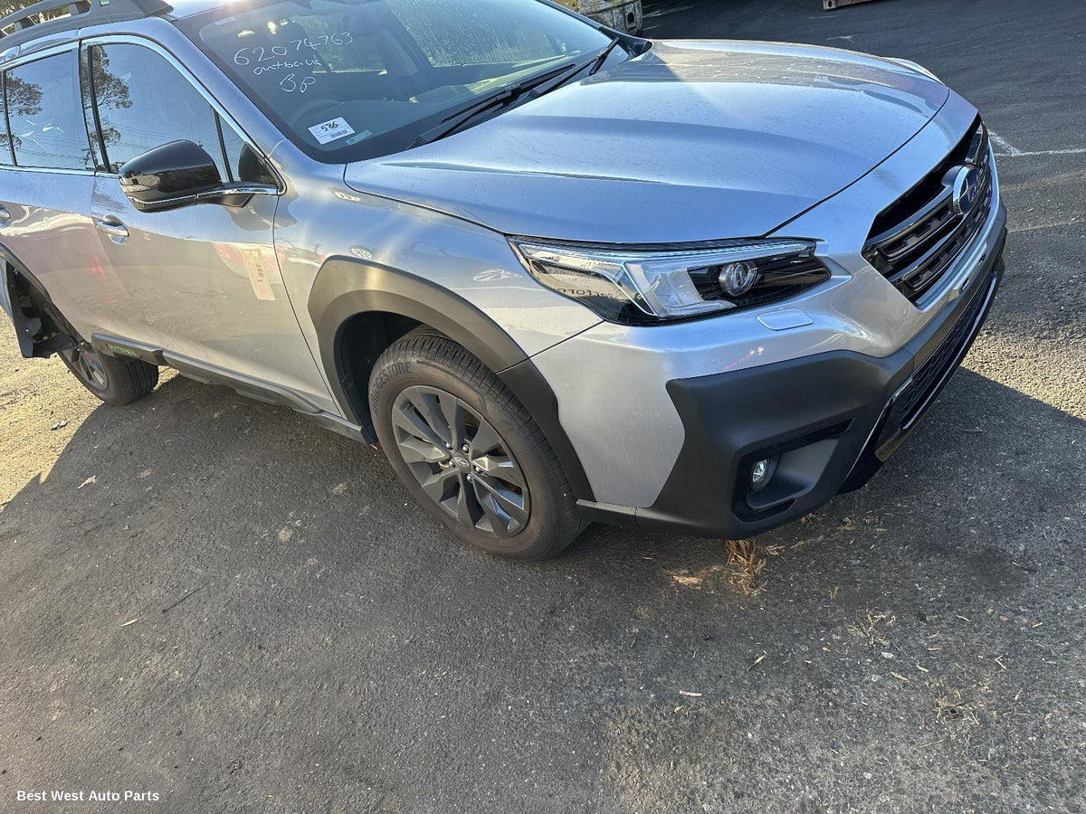 2025 SUBARU OUTBACK Roof Rack/Bars