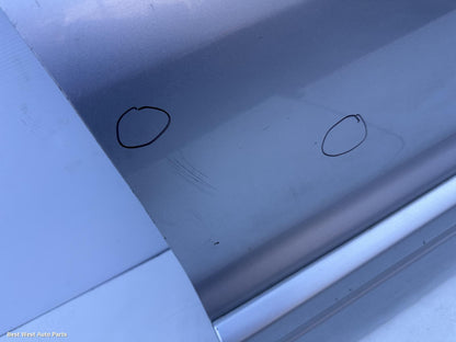 2004 MITSUBISHI PAJERO Right Front Door