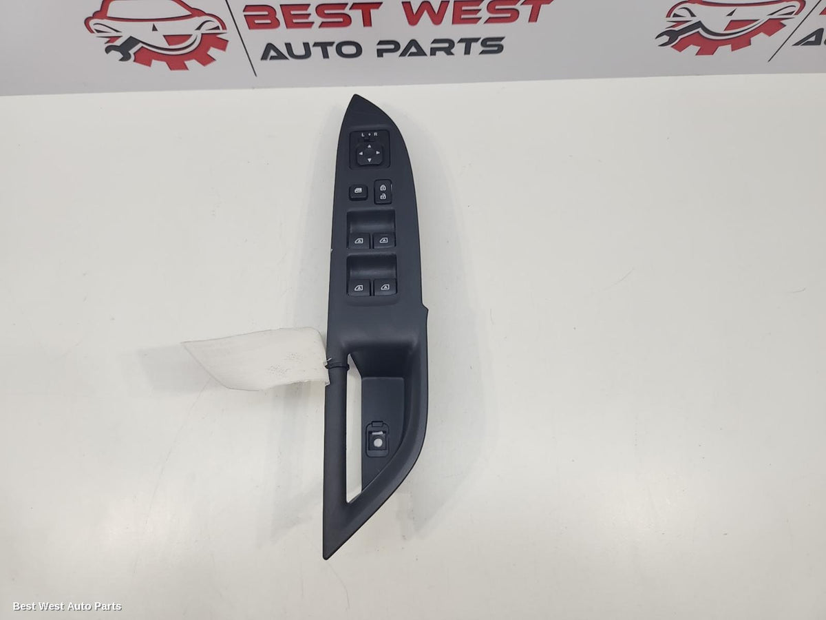 2020 MITSUBISHI OUTLANDER Pwr Dr Wind Switch