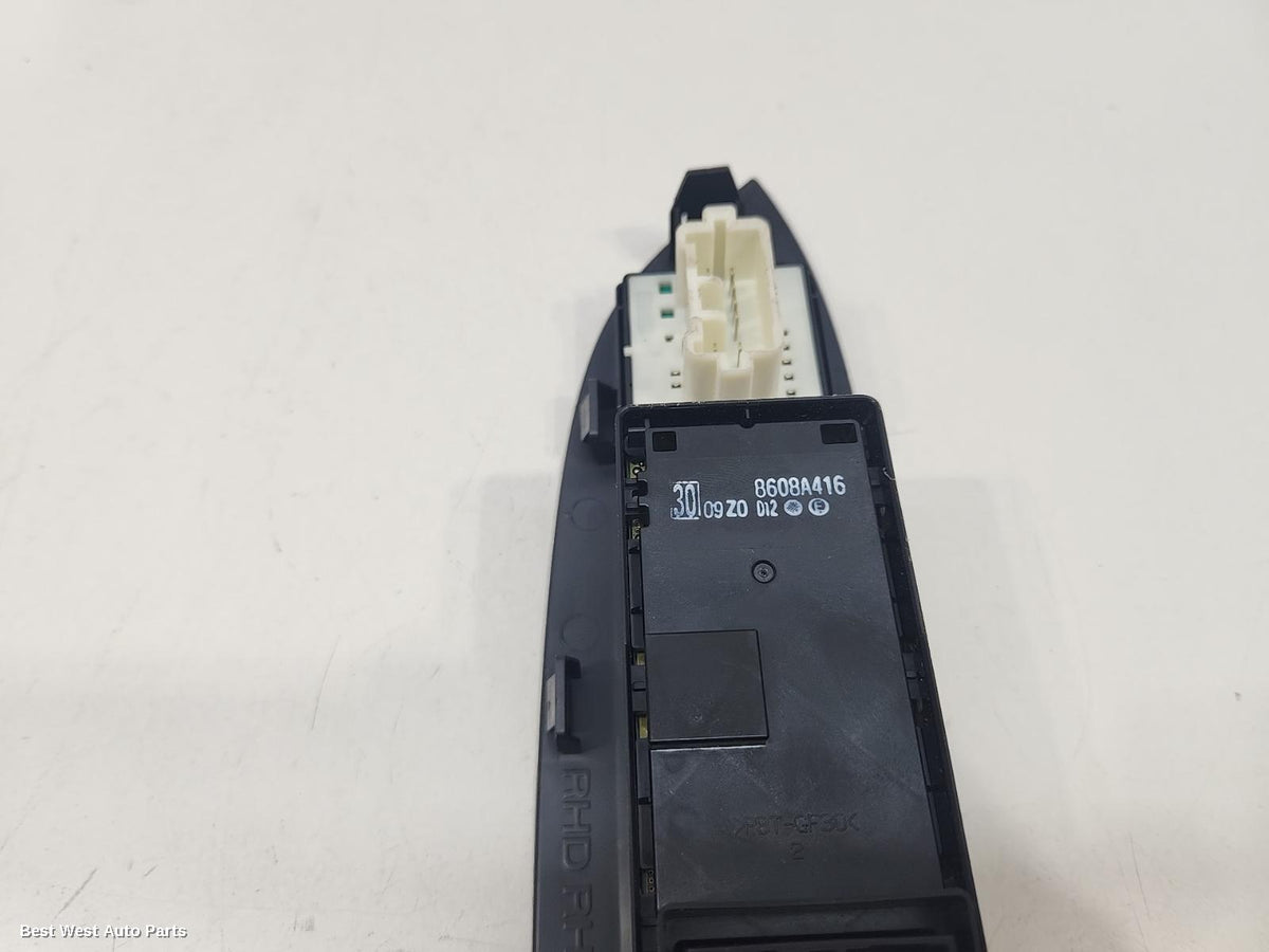 2020 MITSUBISHI OUTLANDER Pwr Dr Wind Switch