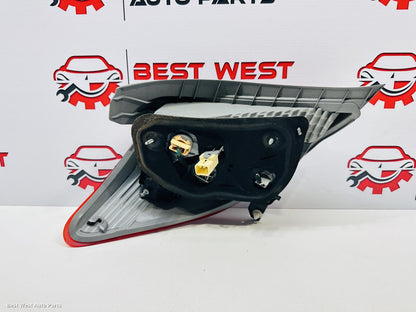 2012 TOYOTA YARIS Right Taillight
