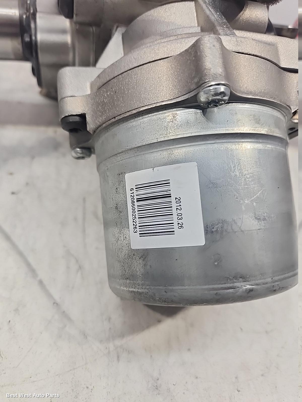 2015 HYUNDAI I30 Steering Column