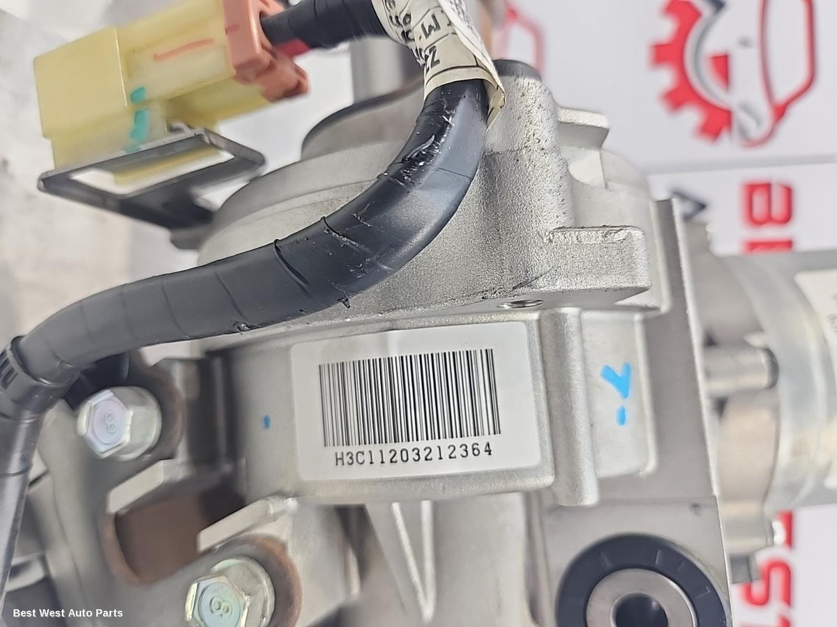 2015 HYUNDAI I30 Steering Column