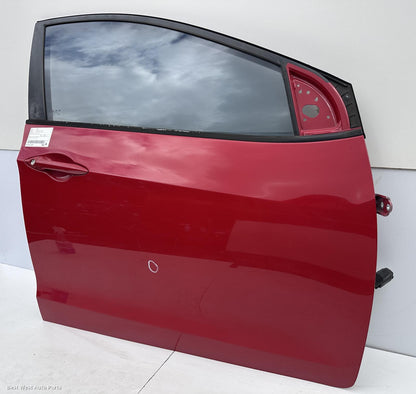 2015 HYUNDAI I30 Right Front Door