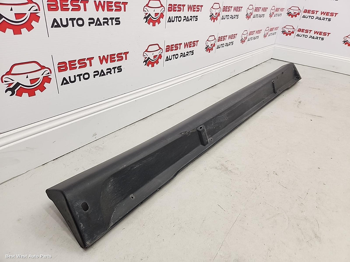 2017 MITSUBISHI OUTLANDER Side Step/Skirt