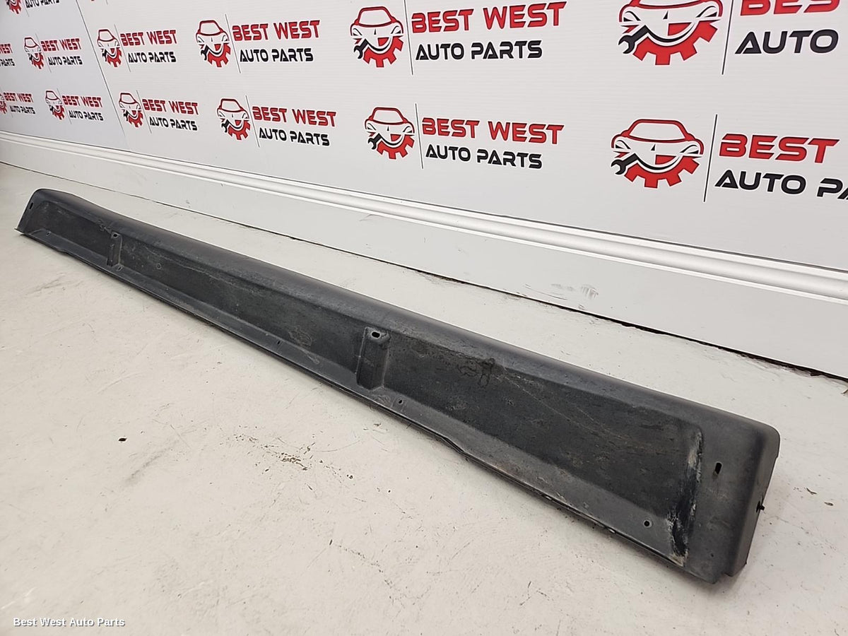 2017 MITSUBISHI OUTLANDER Side Step/Skirt