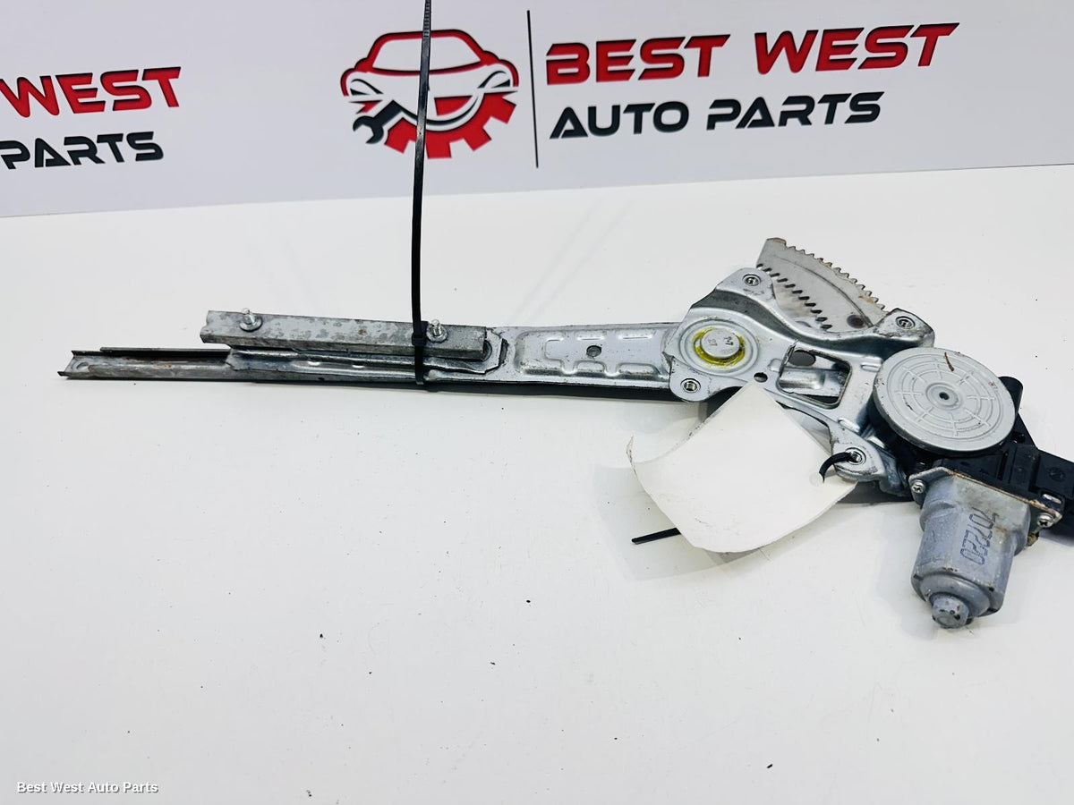 2017 MITSUBISHI OUTLANDER Right Rear Wnd Reg/Motor