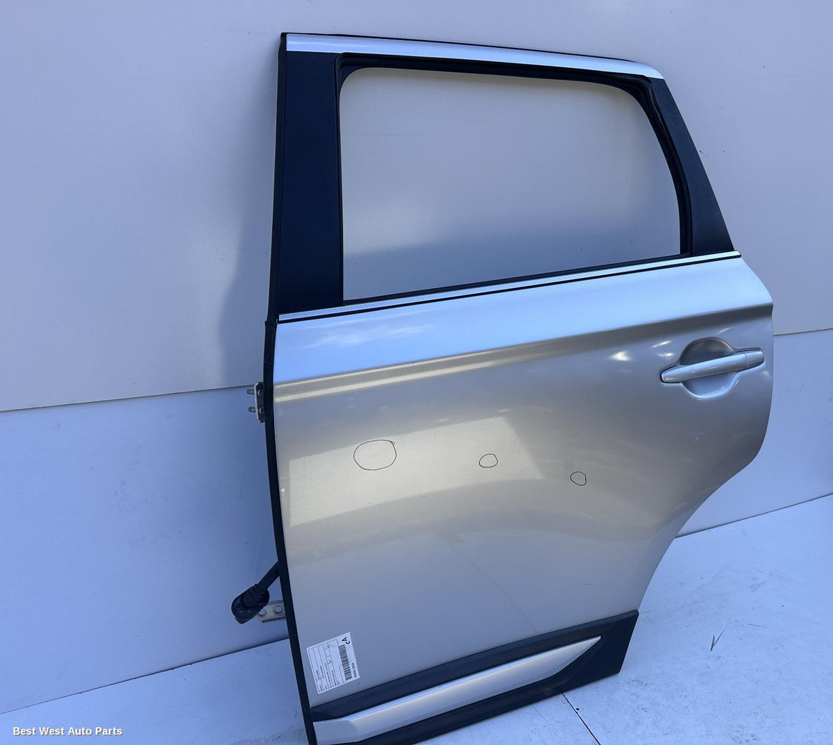 2017 MITSUBISHI OUTLANDER Left Rear Door/Sliding