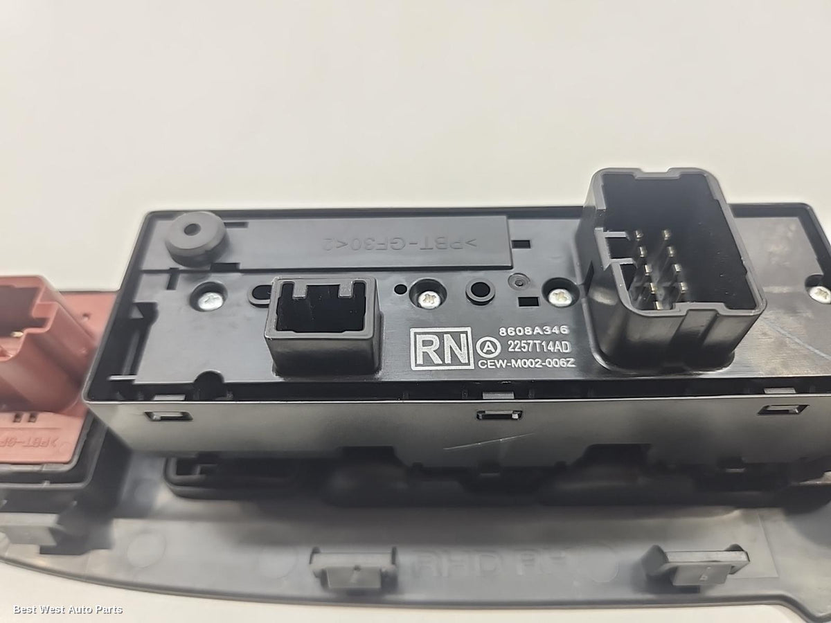 2017 MITSUBISHI OUTLANDER Pwr Dr Wind Switch