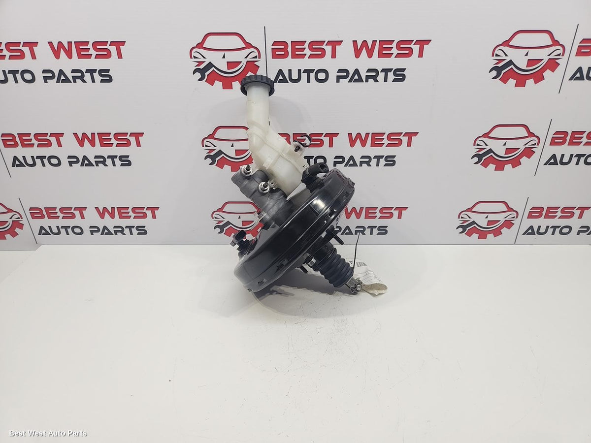 2017 MITSUBISHI OUTLANDER Brake Booster