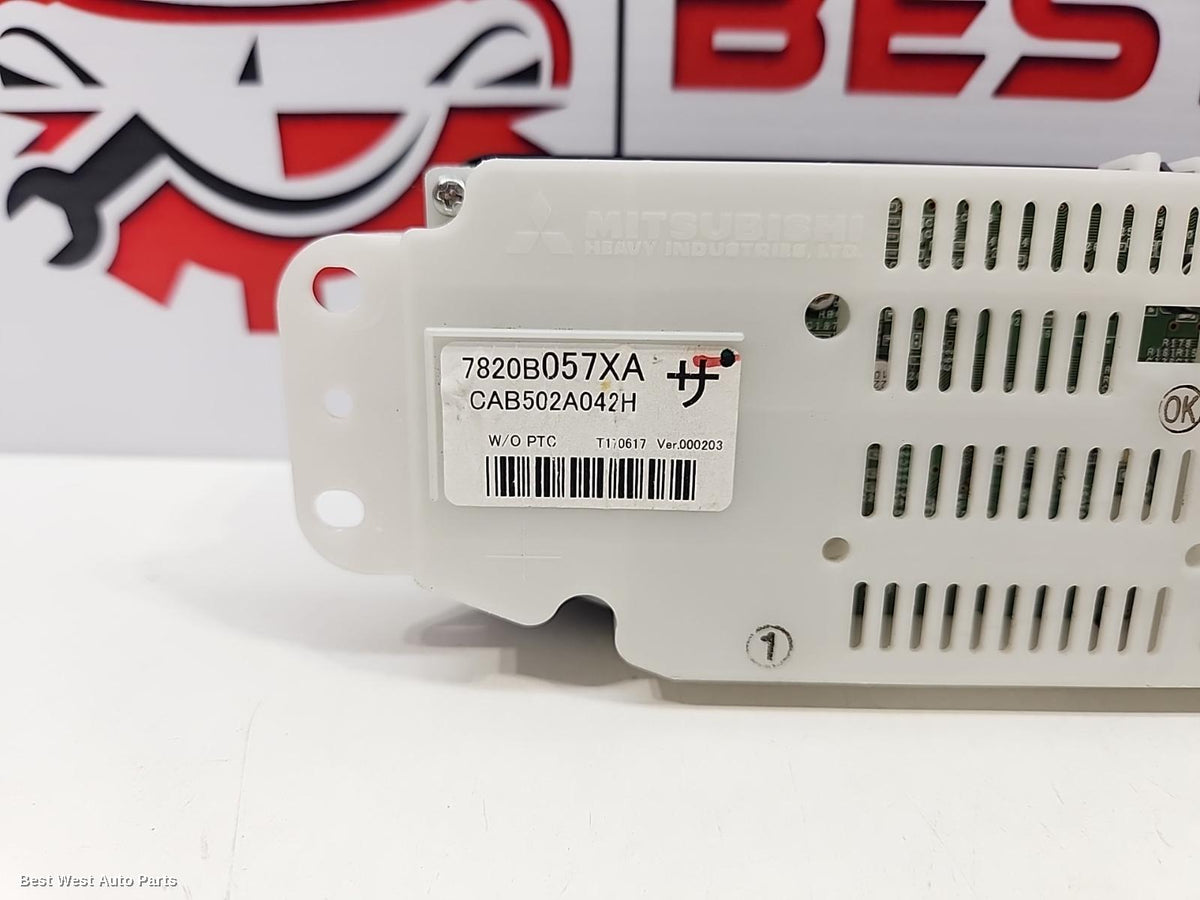 2017 MITSUBISHI OUTLANDER Heater/Ac Controls
