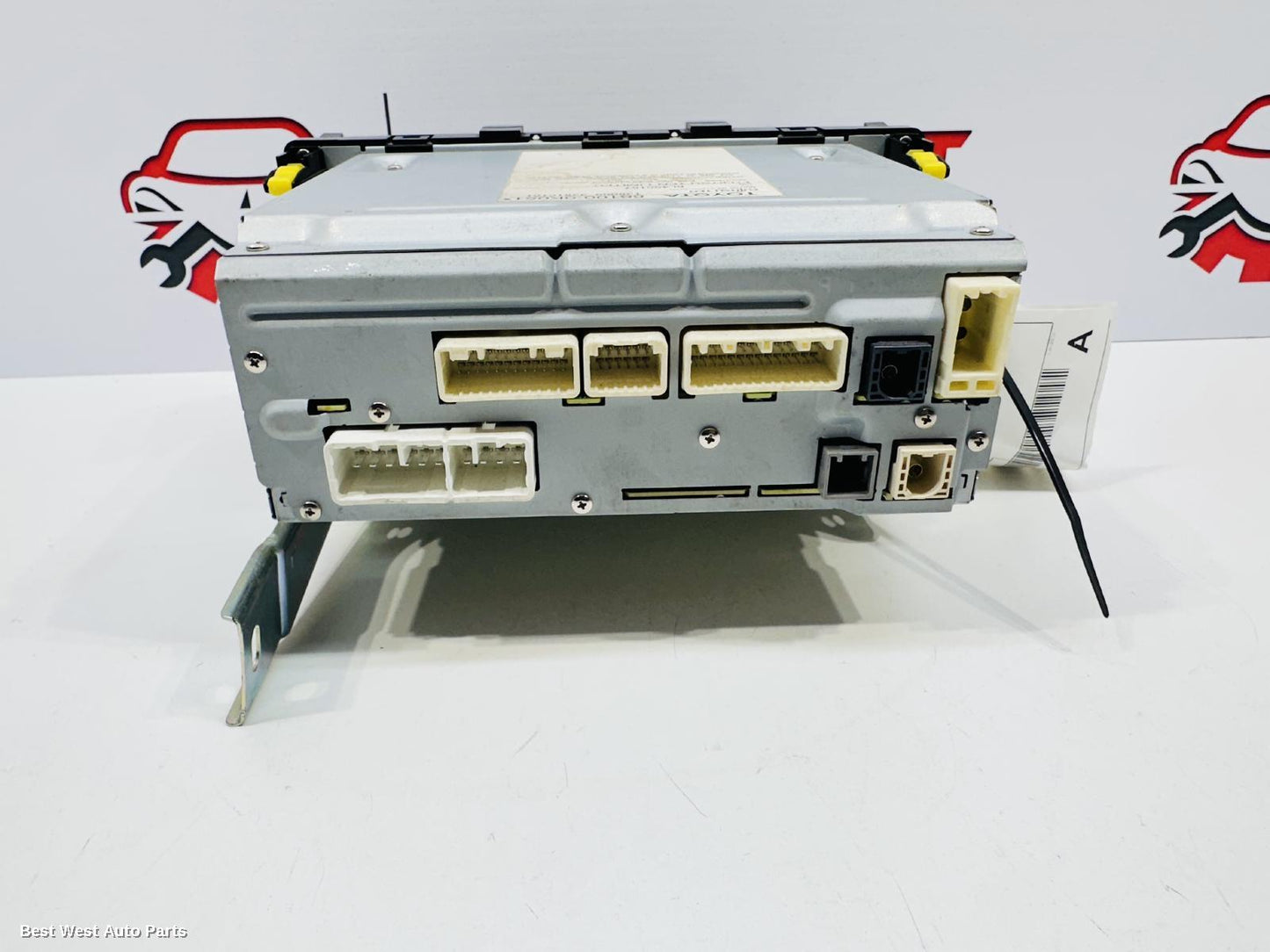 2013 TOYOTA HILUX Radio/Cd/Dvd/Sat/Tv