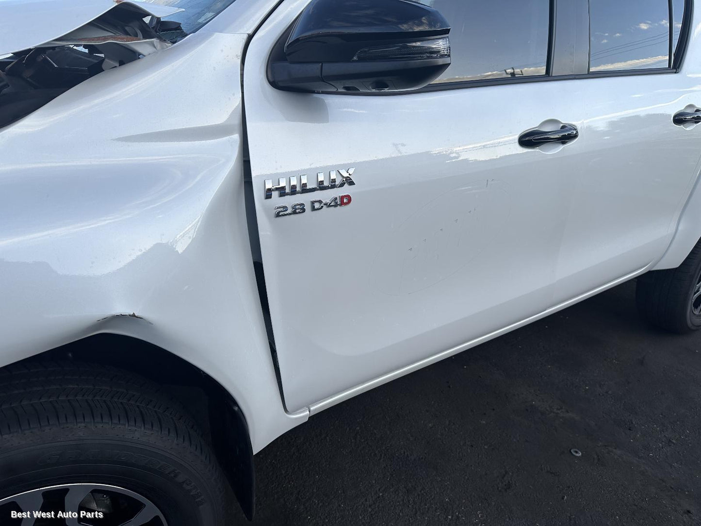 2025 TOYOTA HILUX Right Rear Wnd Reg/Motor