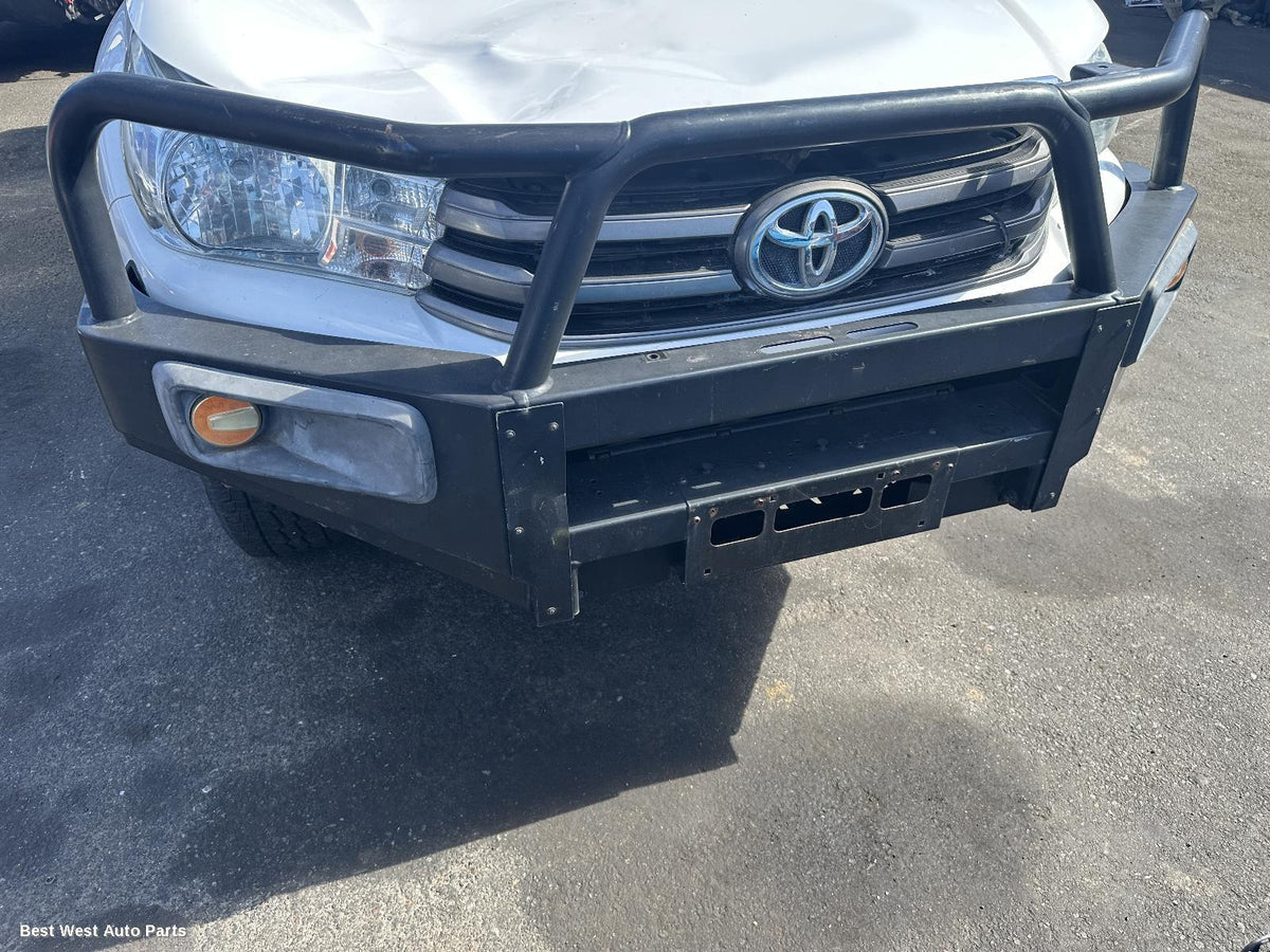 2017 TOYOTA HILUX Front Bumper