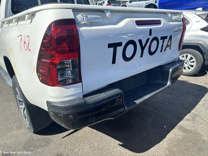 2017 TOYOTA HILUX Rear Bumper