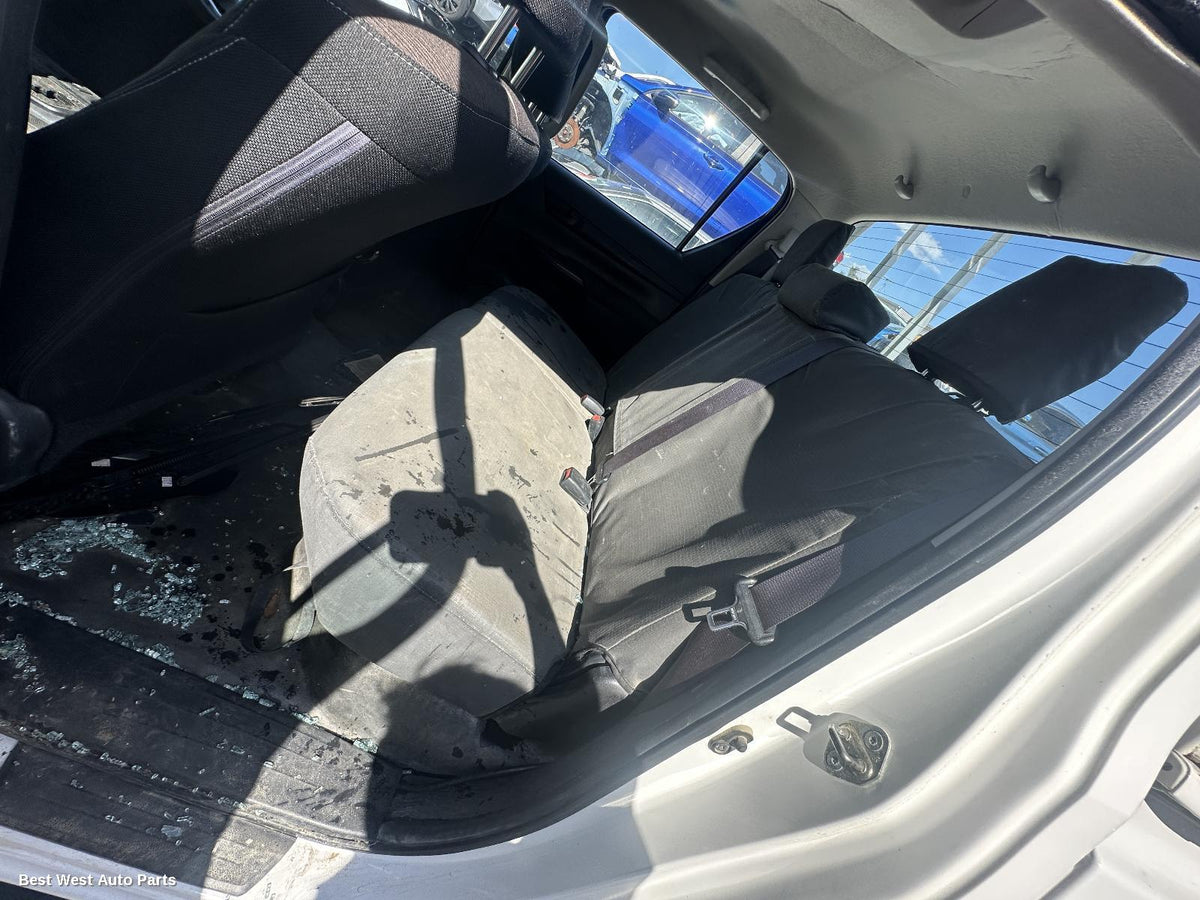 2017 TOYOTA HILUX Headrest