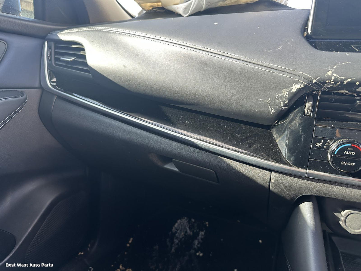 2023 NISSAN QASHQAI Trim Panel
