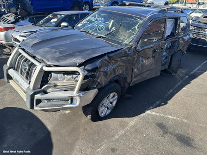 2021 TOYOTA PRADO Differential Centre