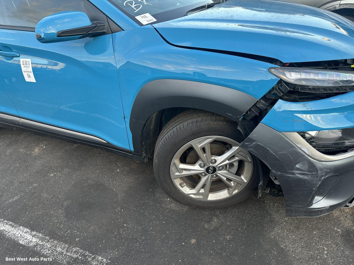 2022 HYUNDAI KONA Courtesy Light