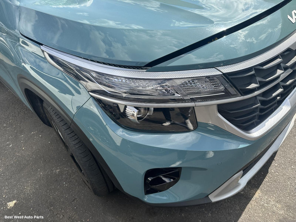 2025 KIA SELTOS Right Headlamp