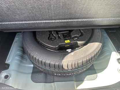 2025 KIA SELTOS Jack/Tool Kit
