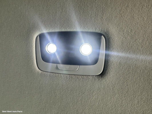 2025 KIA SELTOS Courtesy Light