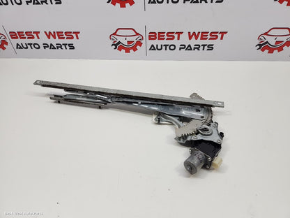 2019 MITSUBISHI PAJERO Left Front Window Reg/Motor