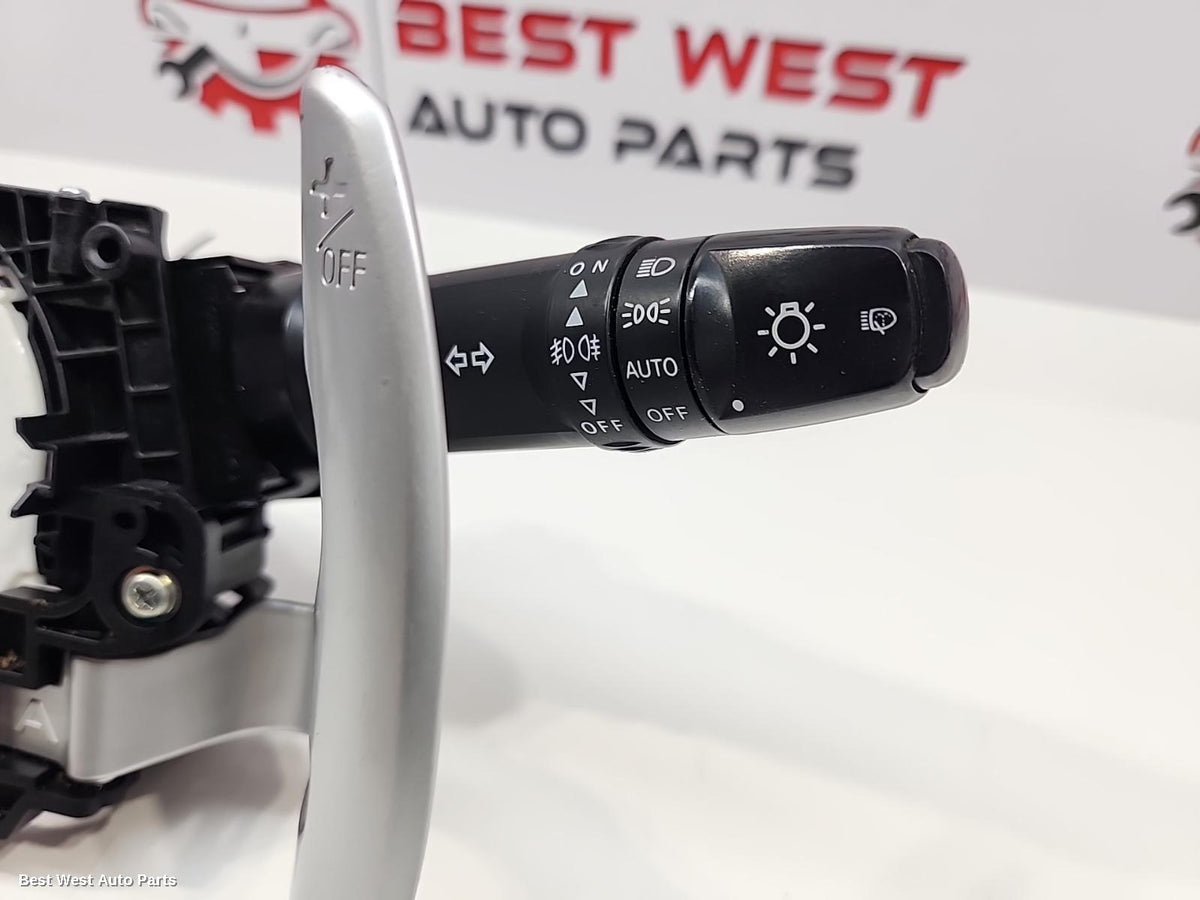 2019 MITSUBISHI PAJERO Combination Switch