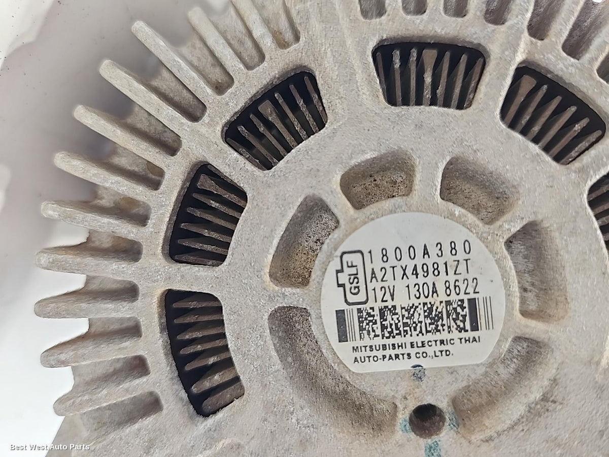 2019 MITSUBISHI PAJERO Alternator