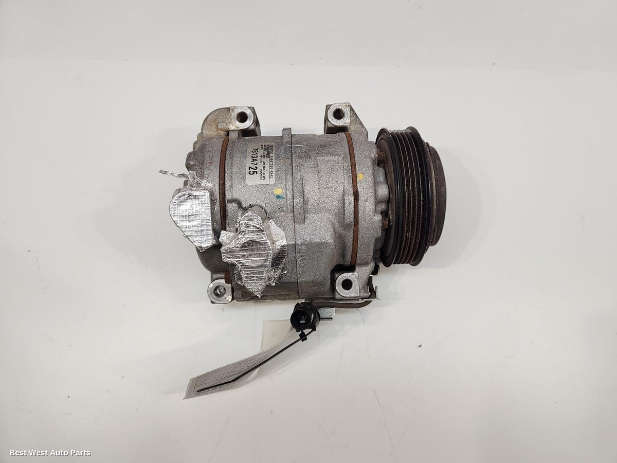 2019 MITSUBISHI PAJERO A/C Compressor