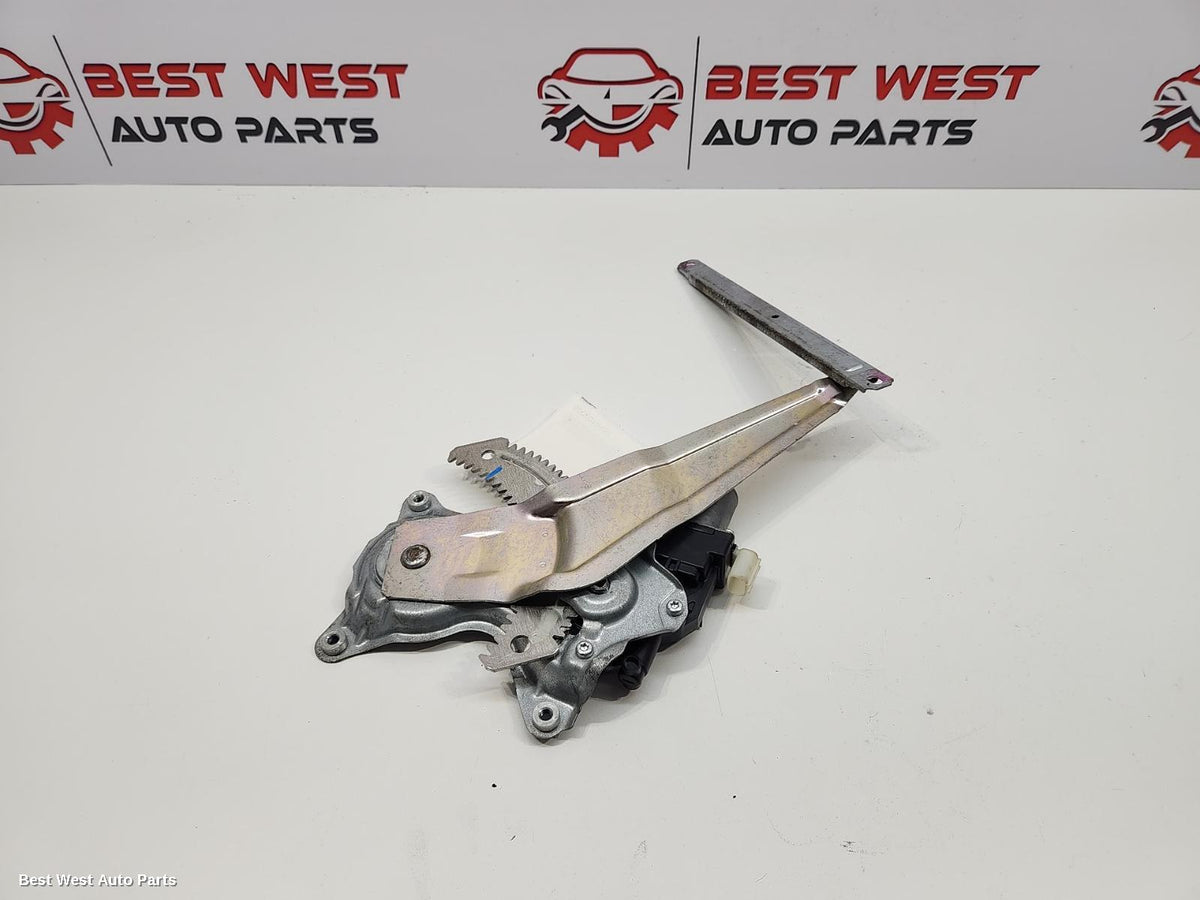 2019 MITSUBISHI PAJERO Left Rear Wnd Reg/Motor