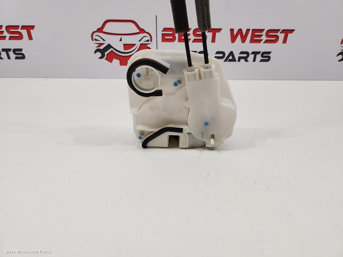 2019 MITSUBISHI PAJERO Door/Boot/Gate Lock