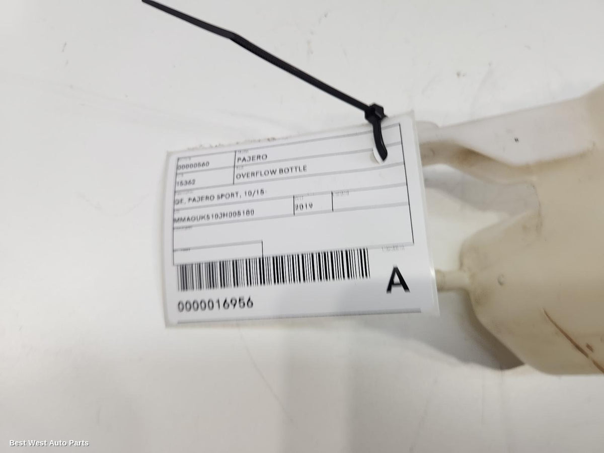 2019 MITSUBISHI PAJERO Overflow Bottle