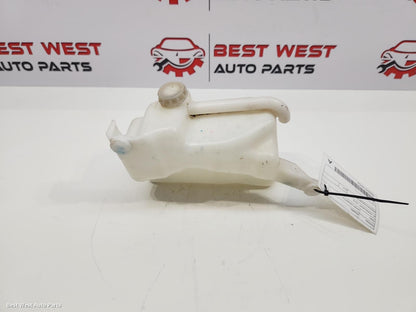 2019 MITSUBISHI PAJERO Overflow Bottle