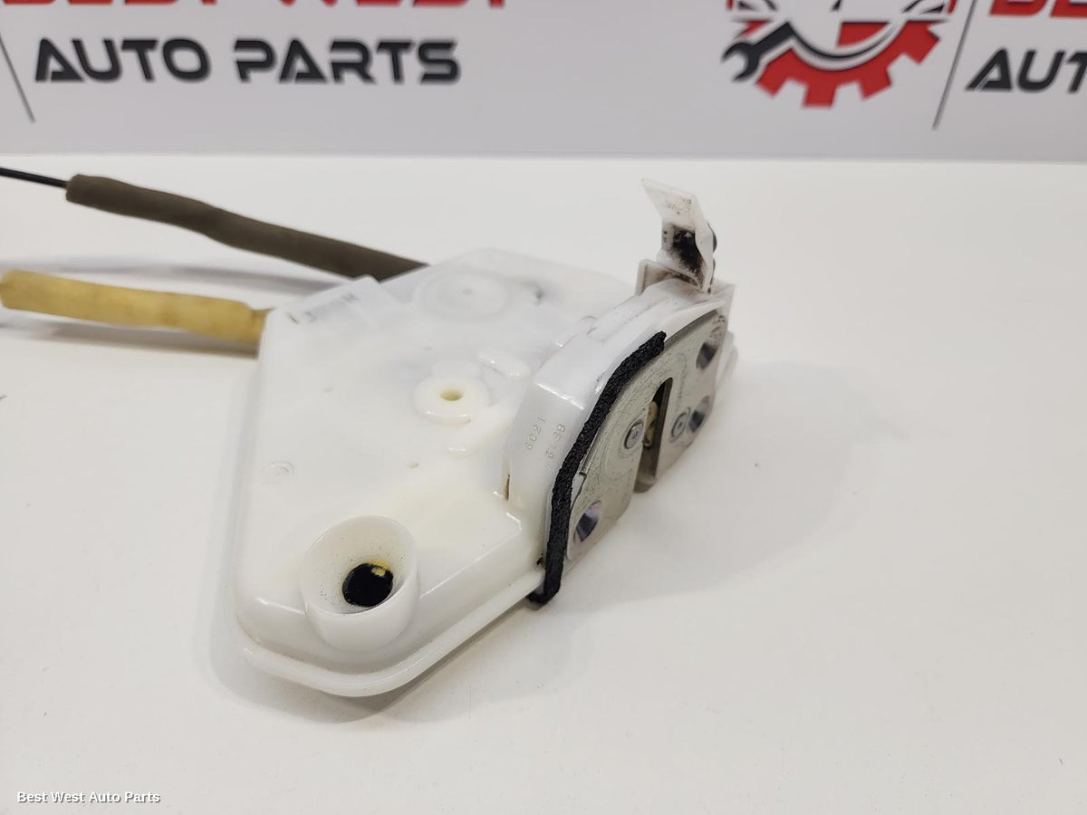 2016 MAZDA 3 Door/Boot/Gate Lock