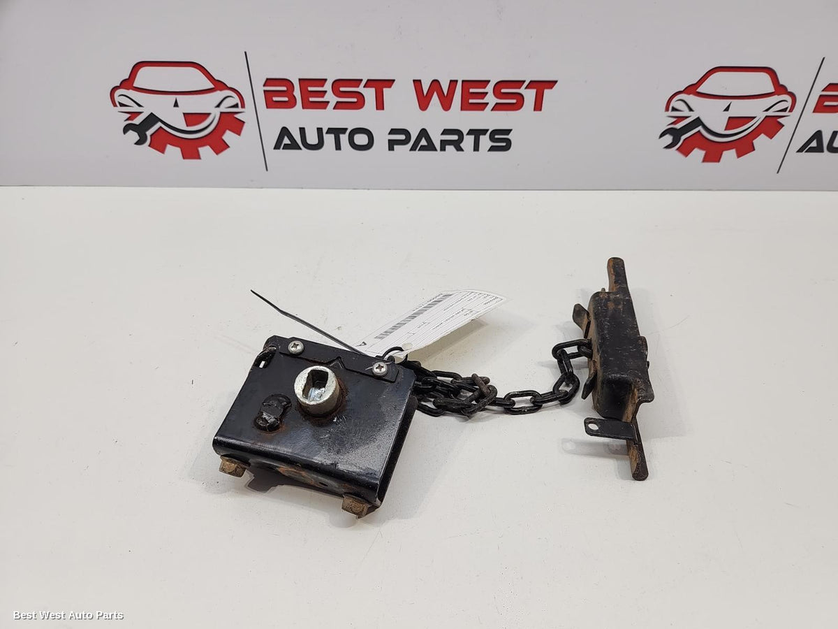 2025 MAZDA BT50 Spare Wheel Winch