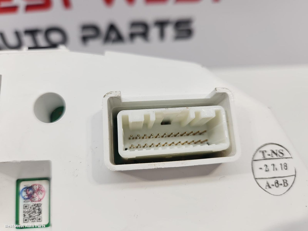 2019 MITSUBISHI PAJERO Instrument Cluster