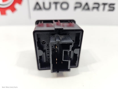 2019 MITSUBISHI PAJERO Misc Switch/Relay