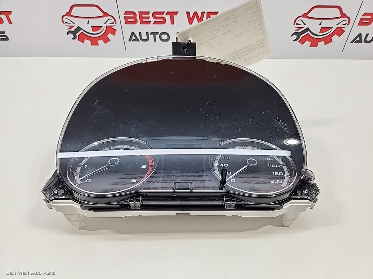 2019 MITSUBISHI TRITON Instrument Cluster