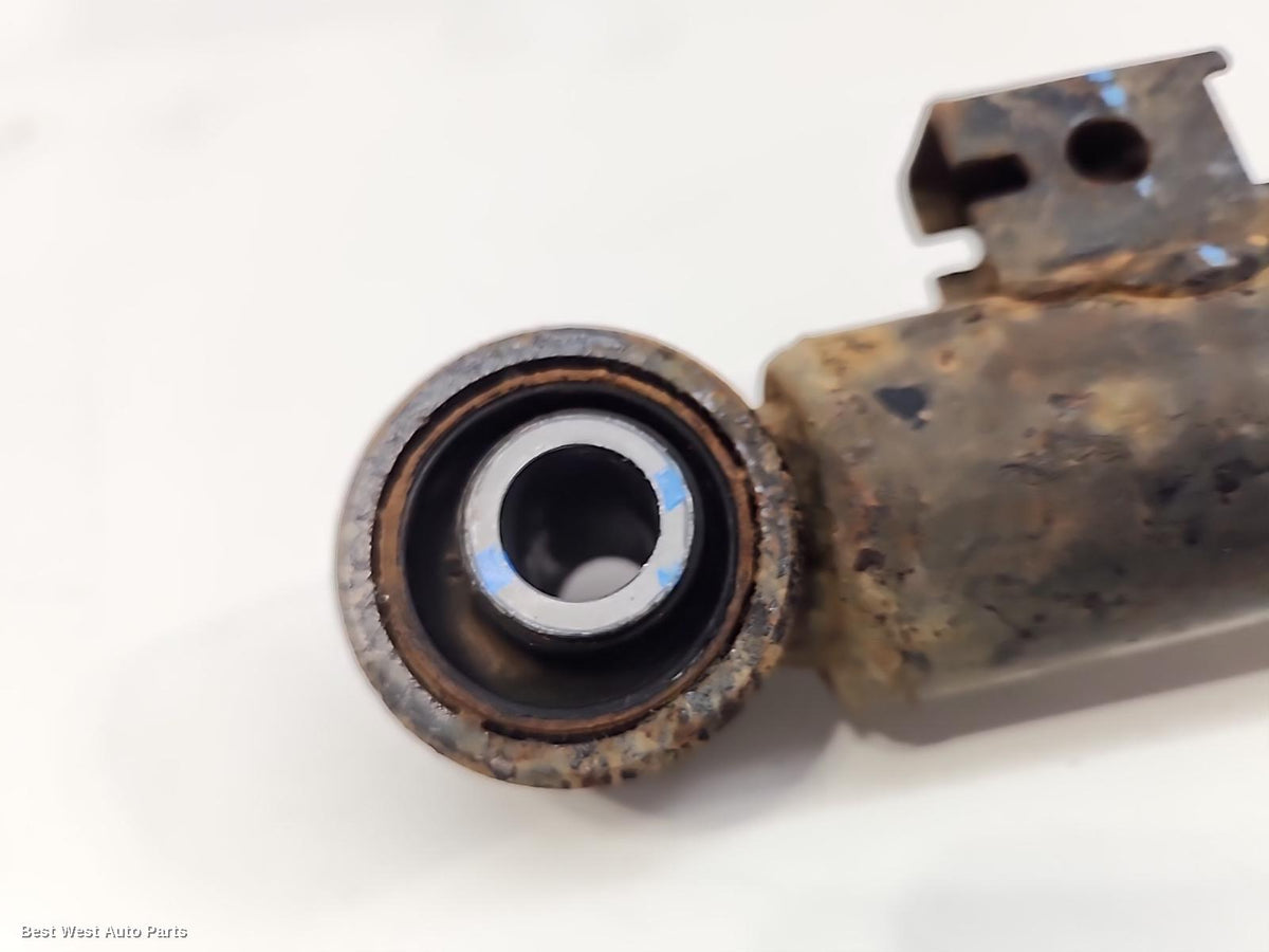 2020 MITSUBISHI TRITON Right Front Strut