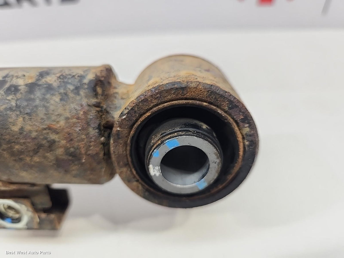 2020 MITSUBISHI TRITON Left Front Strut