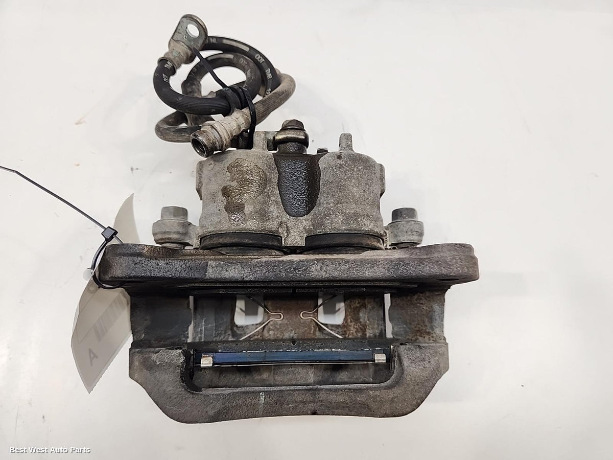2019 MITSUBISHI TRITON Caliper