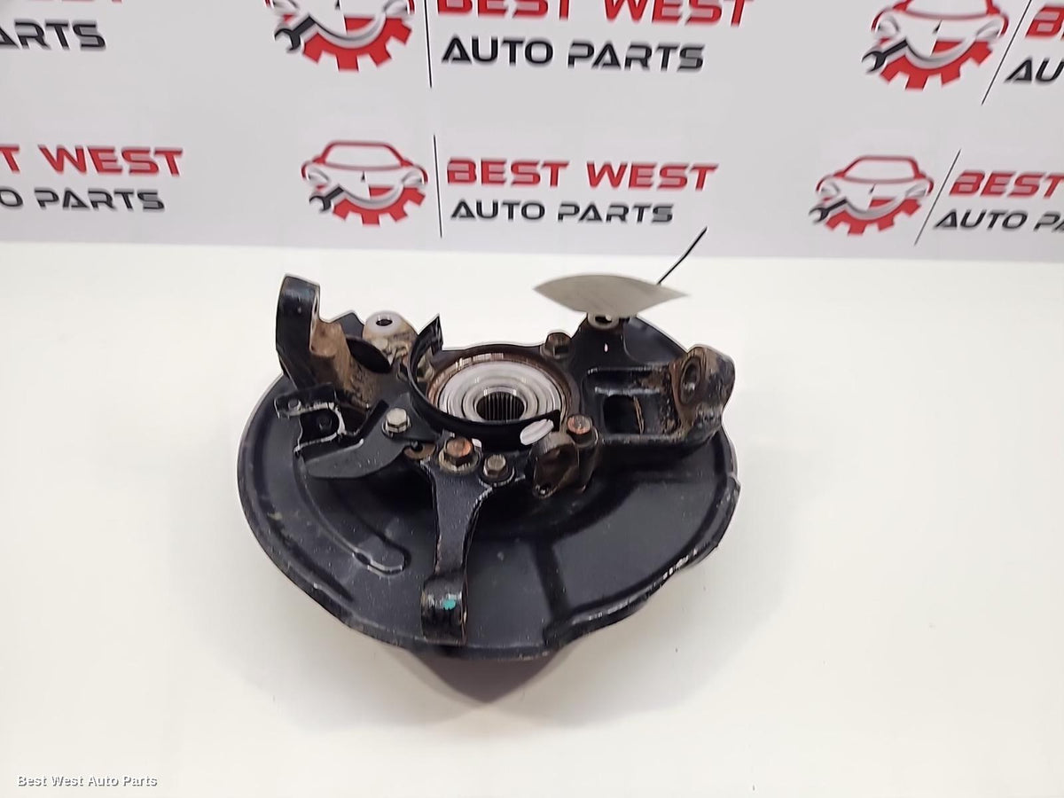 2019 MITSUBISHI TRITON Right Front Hub Assembly