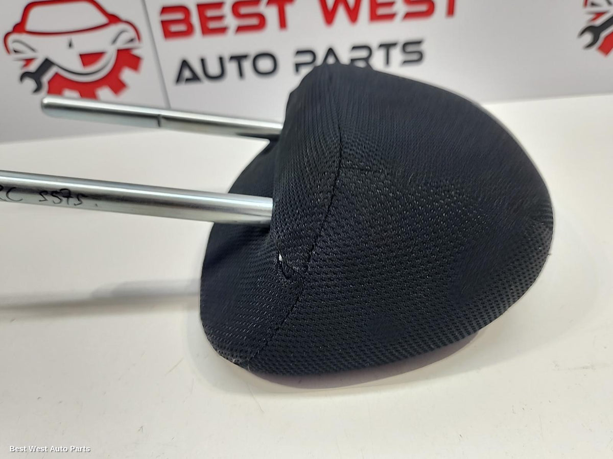 2019 MITSUBISHI TRITON Headrest