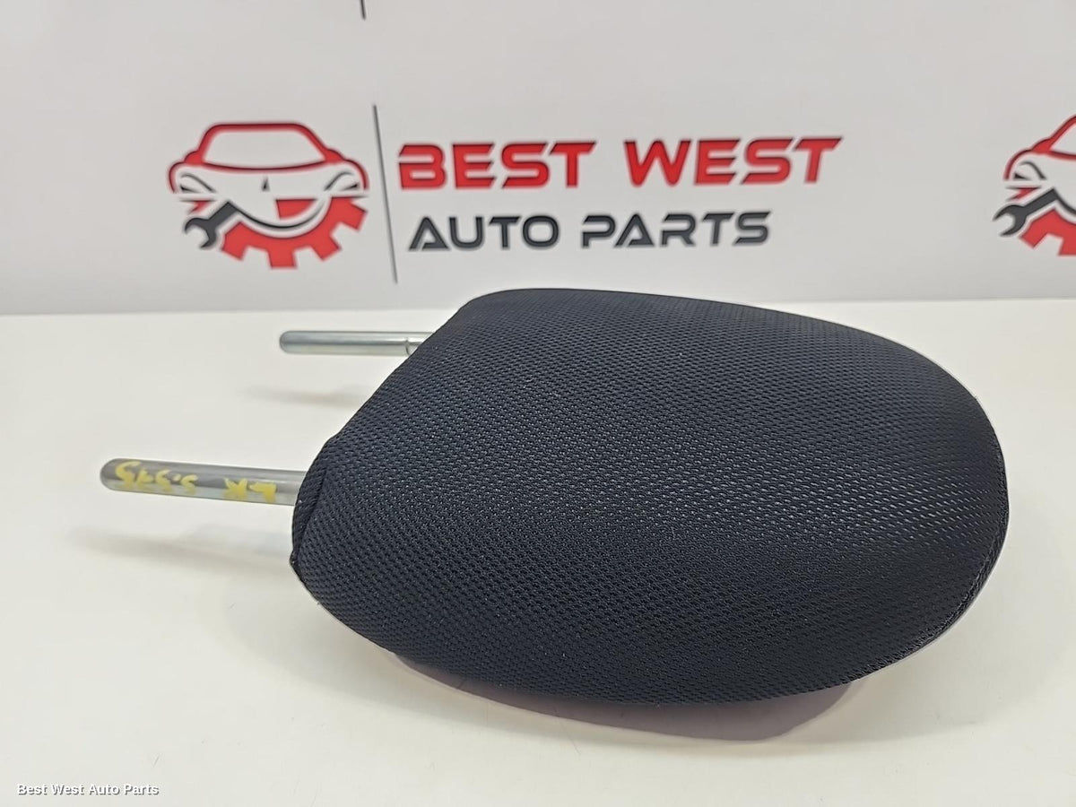 2019 MITSUBISHI TRITON Headrest